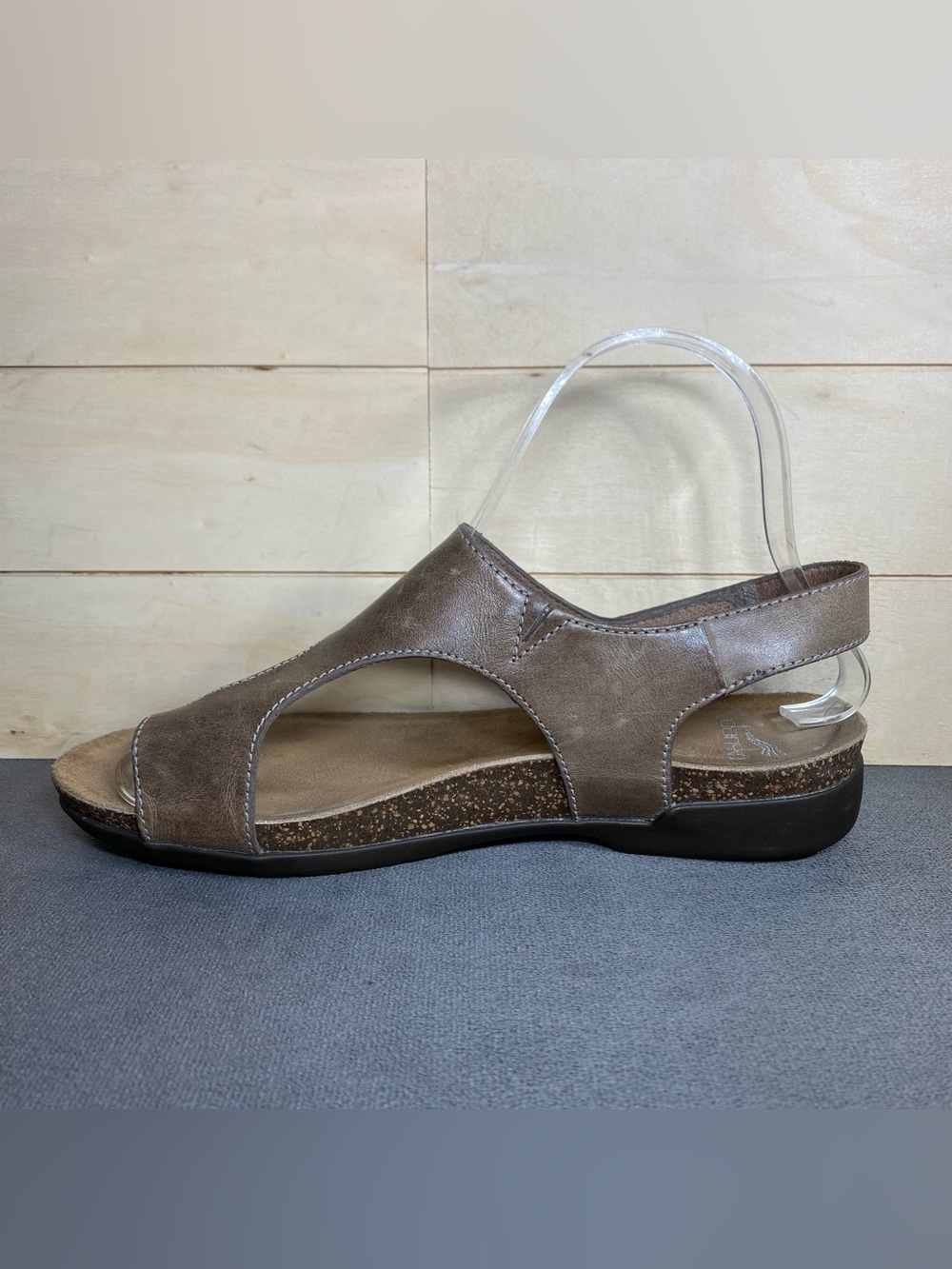 Dansko Reece Sandals Brown Leather Women's Size 7 Shoes EU37 Slingback - Picture 2 of 11